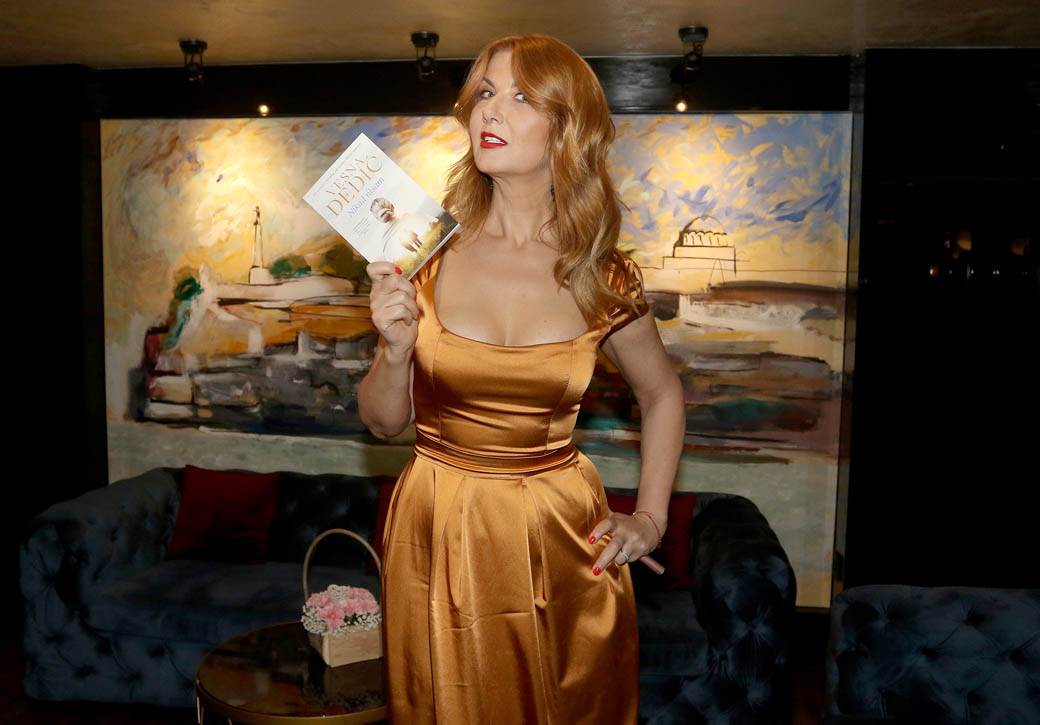 Vesna Dedić u bikiniju u 55 godini