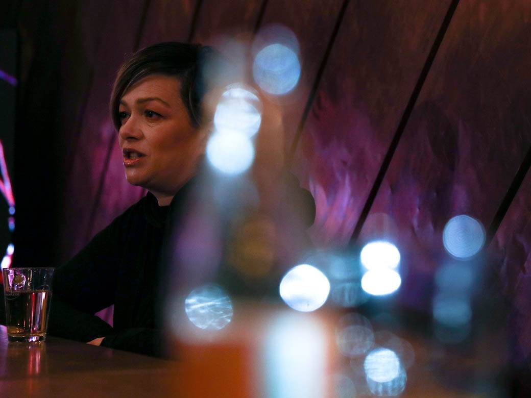 negativ koncert kombank dvorana 13. februar komentari