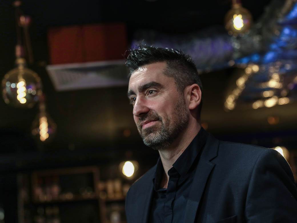 negativ koncert kombank dvorana 13. februar komentari