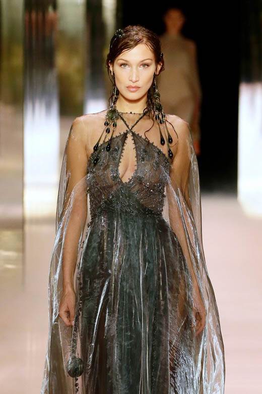 kejt mos cerka lila grejs mos modna revija fendi fotografije