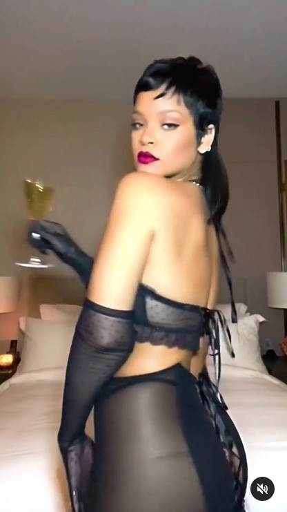 rijana donji ves savagexfenty video