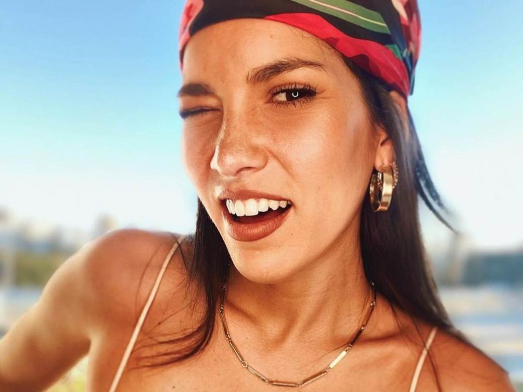 agos laroka instagram foto