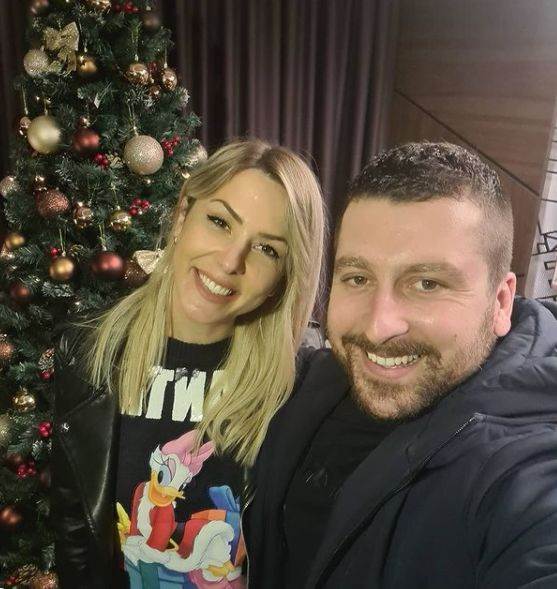 Mladen Vuletić u vezi s Jelenom Pešić