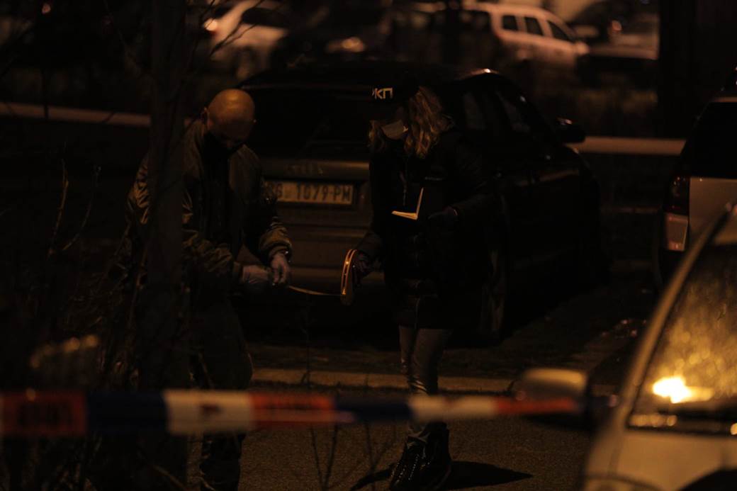 novi beograd ranjavanje pucnjava advokat arsenije stefanovic parking foto video 