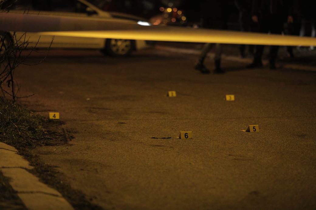 novi beograd ranjavanje pucnjava advokat arsenije stefanovic parking foto video 