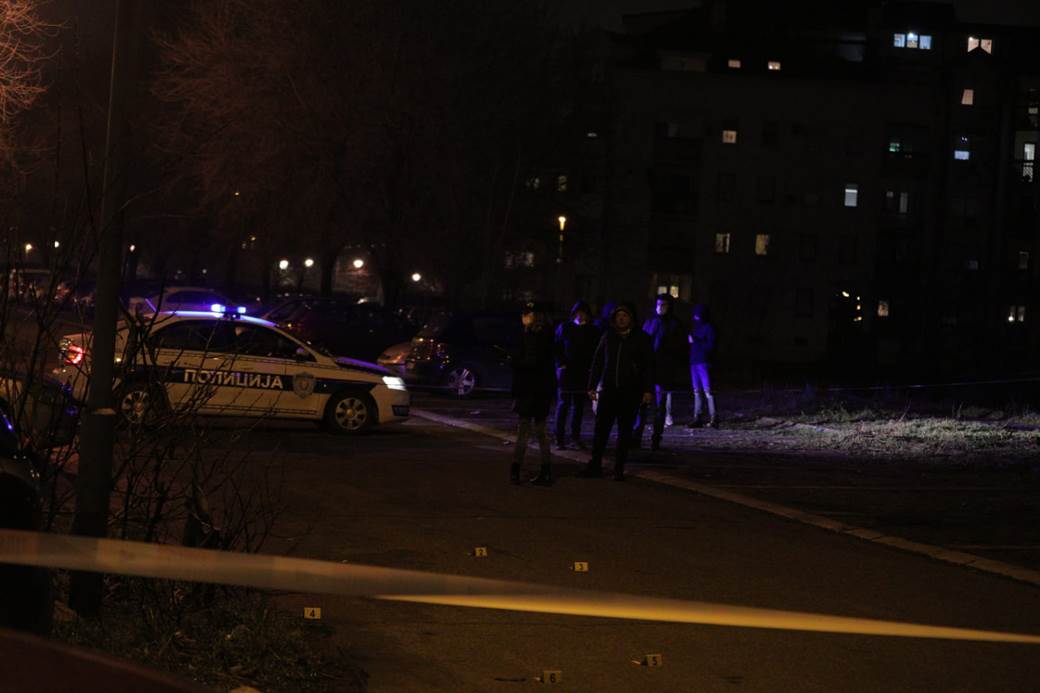 novi beograd ranjavanje pucnjava advokat arsenije stefanovic parking foto video 