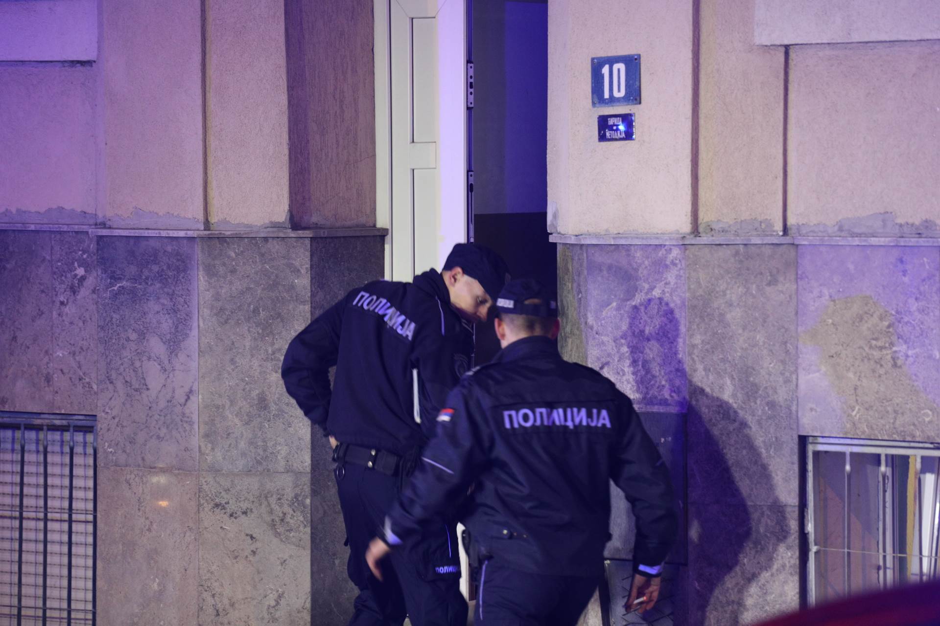 beograd zvezedara pozar ulica cirila i metodija stan