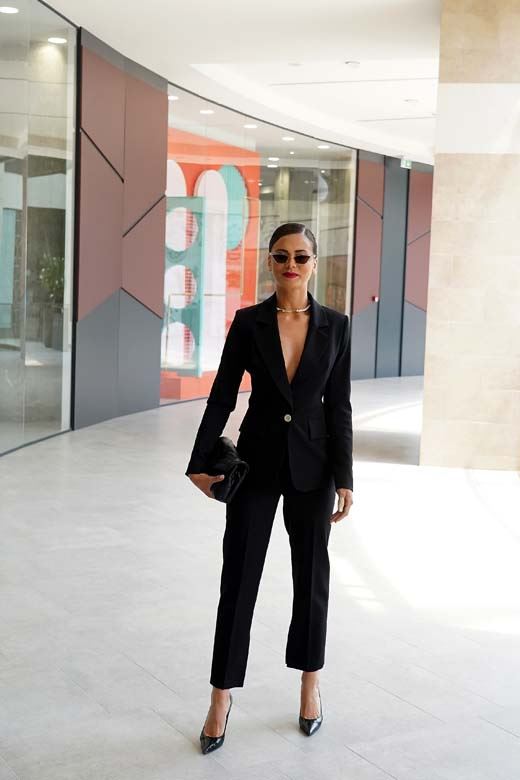 milica pavlovic stajling dekolte foto