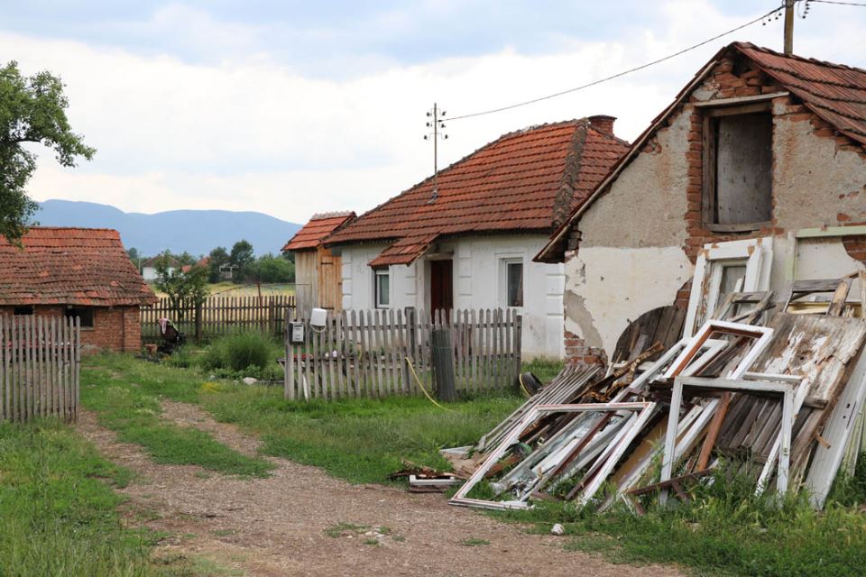 muž izbo trudnu ženu čačak