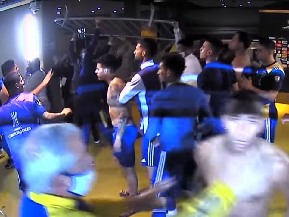 Tuča policije i igrača Boke juniors