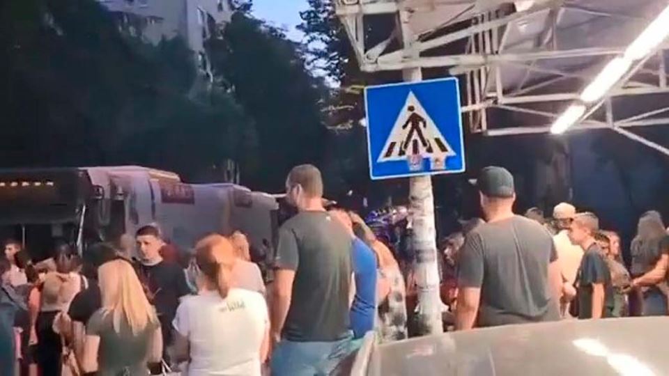 Protest na Karaburmi u vezi sa saobraćajnom nesrećom