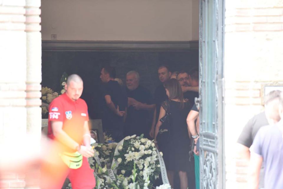 Sahranjen dečak pokošen na Karaburmi