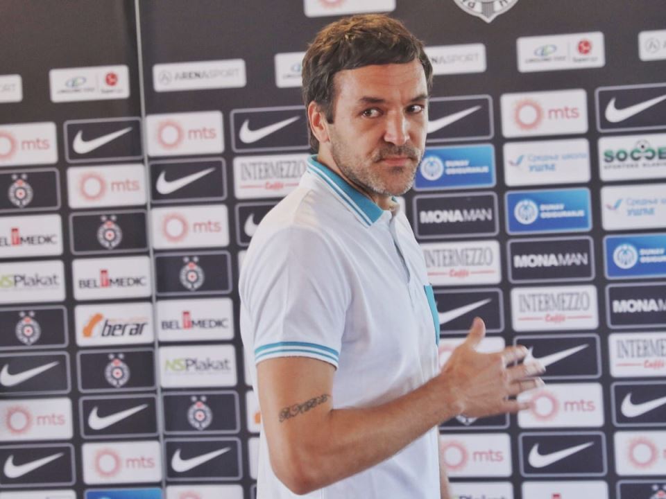 Vladimir Stojković zaplakao na odlasku iz Partizana