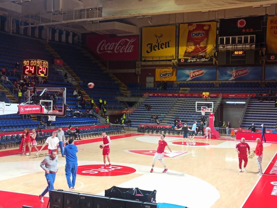 crvena zvezda košarka (1).jpg