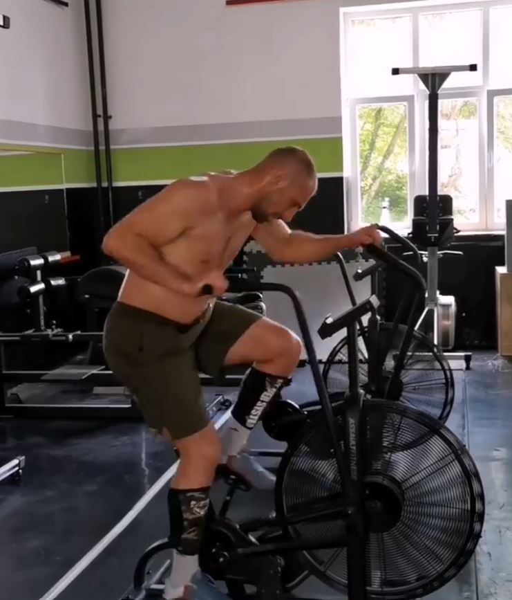 Uhapšen Nikola Stošić svetski prvak u kik boksu