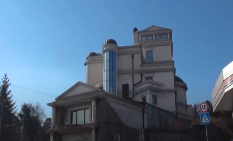 Ceca išla na vantelesnu oplodnju