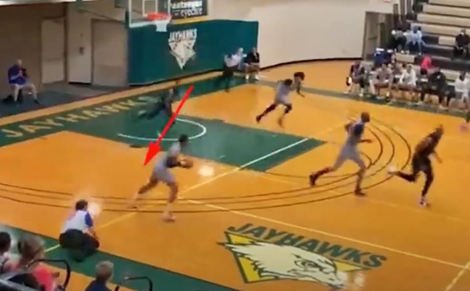 Sudija doziveo srcani udar na terenu (6).jpg