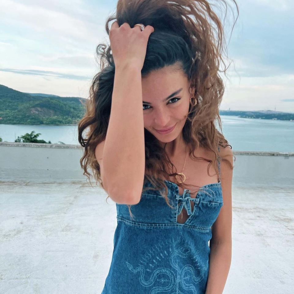 Ebru Şahin (1).jpg