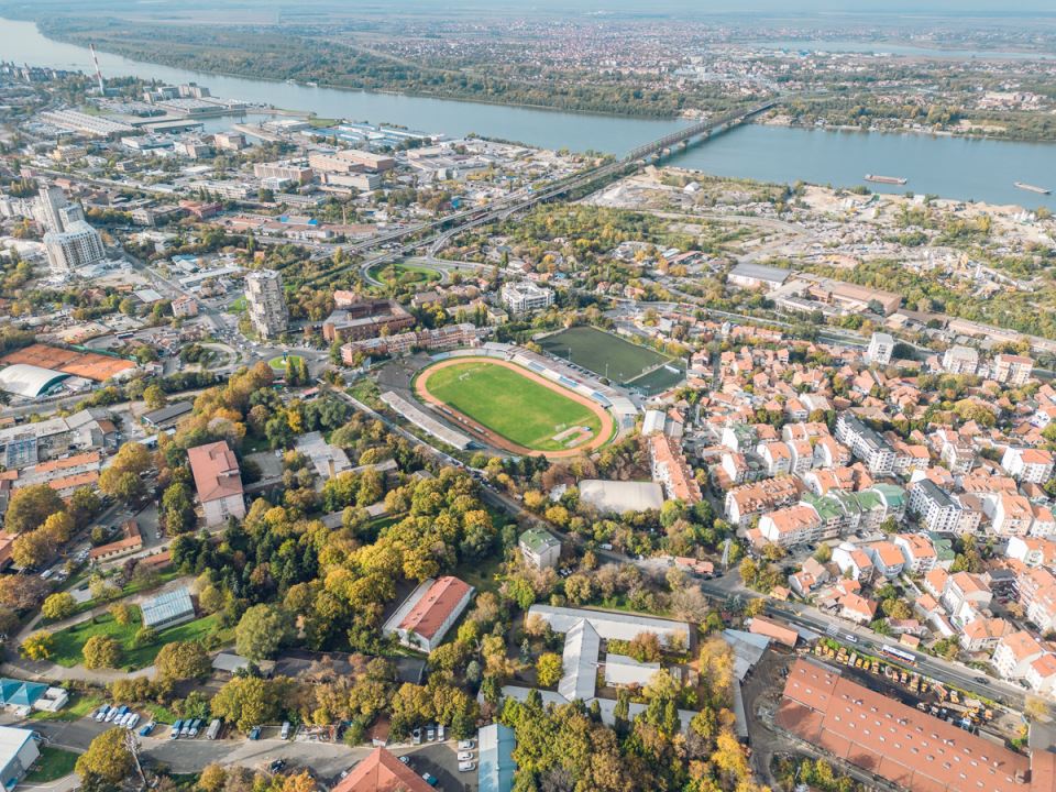 Navijači OFK Beograda čistili Omladinski stadion