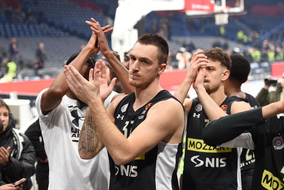 PARTIZAN vs VALENCIA 81.jpg