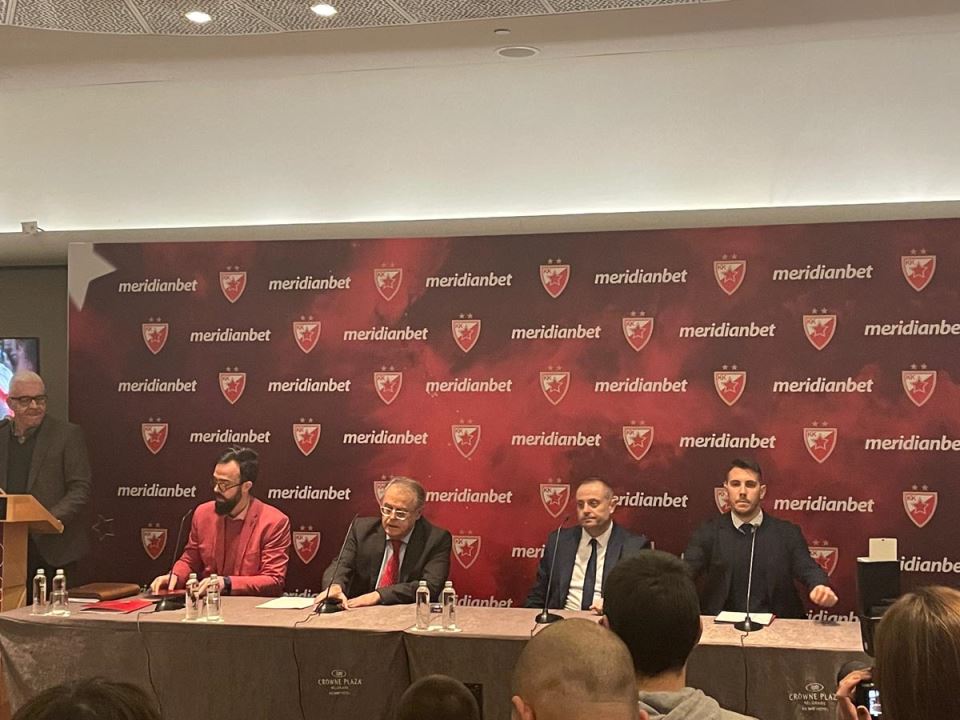 Nebojša Čović se obraća medijima o Kampacu uživo prenos MONDO