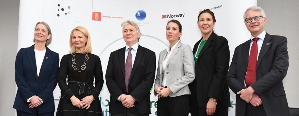 fotografija 1 - ambasadorka Danske Suzan Šajn, ministarka Tanja Miščević, ambasador Norveške Jern Eugen Jelstad, ministarka Dubravka Đedović, ambasadorka Švedske Anika Ben David, i ambasador Finske Kimo La.jpg