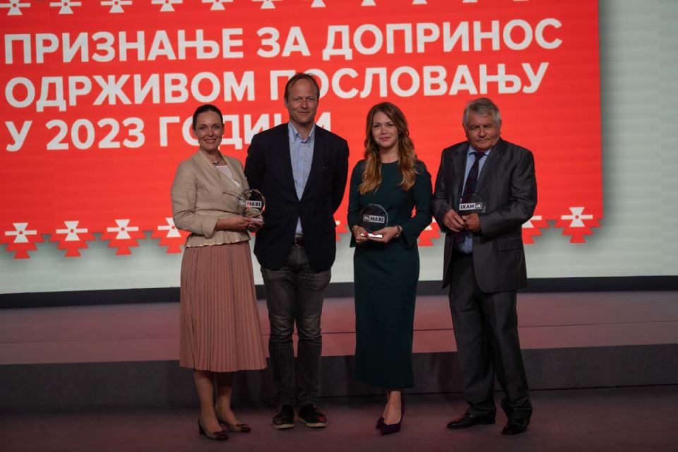 Dodela nagrada dobavljacima.jpg