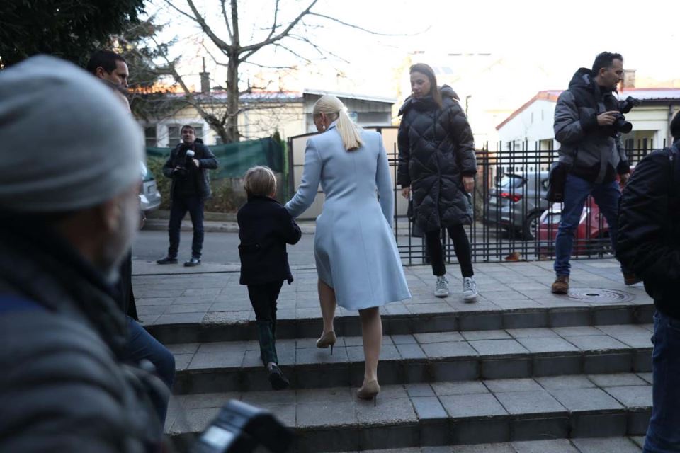 Ana Brnabić izbori glasanje 1.jpg