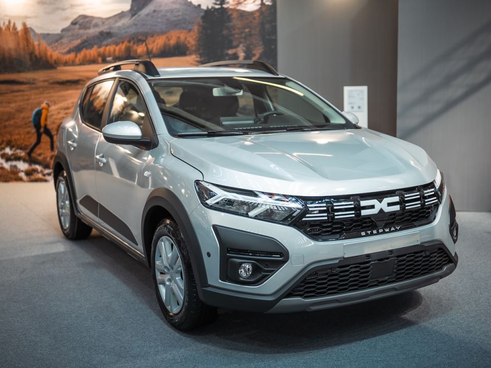 Sajam automiobila Dacia Sandero-4.jpg