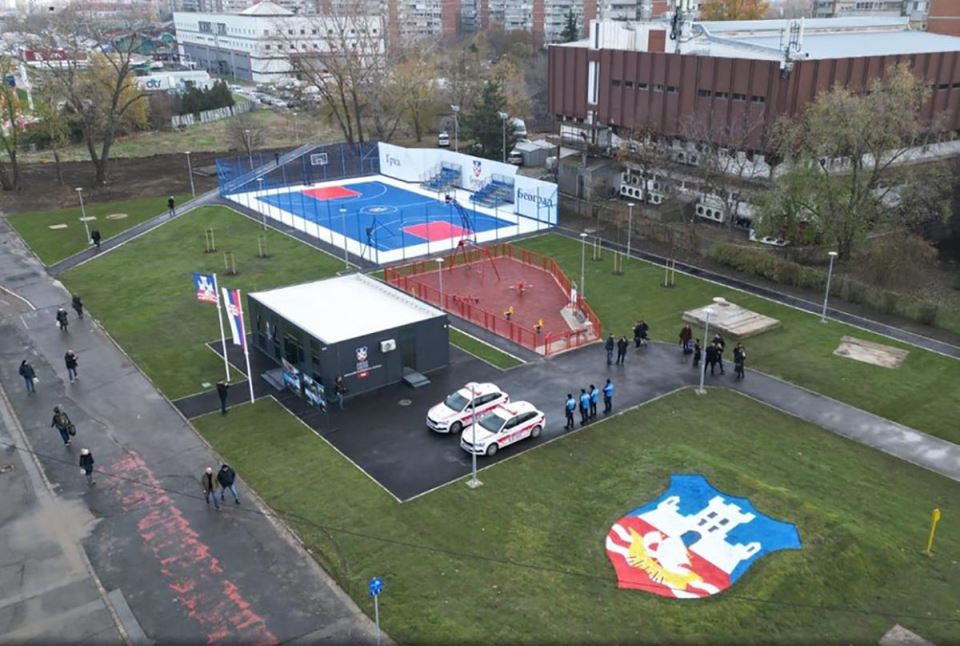 Screenshot_5 copy.jpg