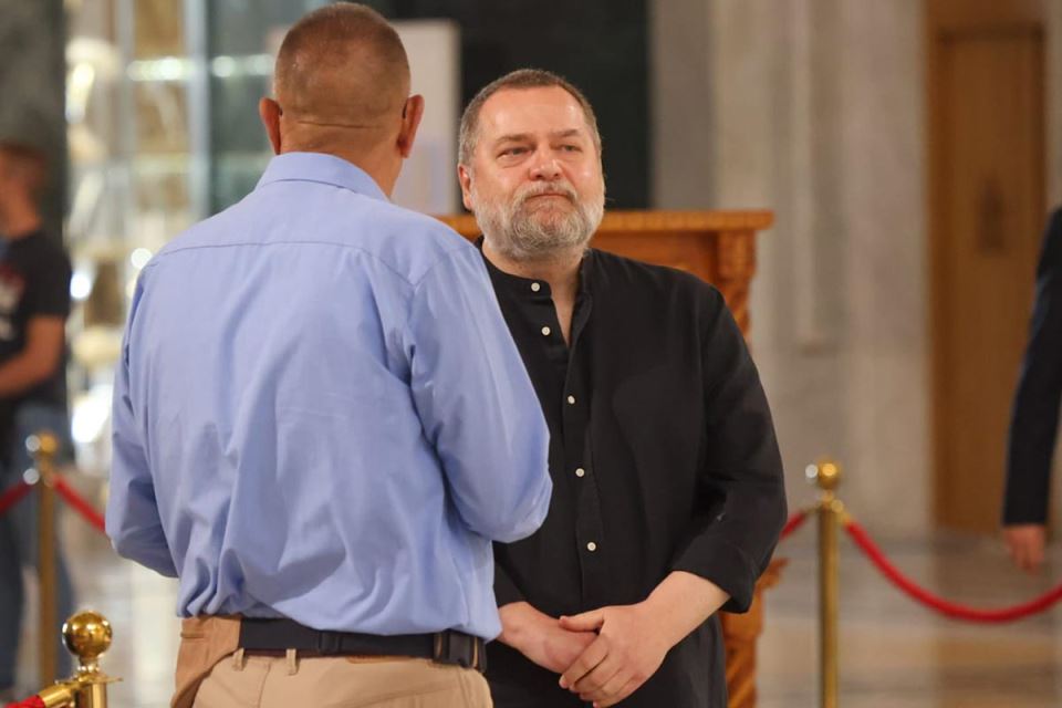 Nikola Pejakovic Kolja, glumac i muzicar (1).jpg