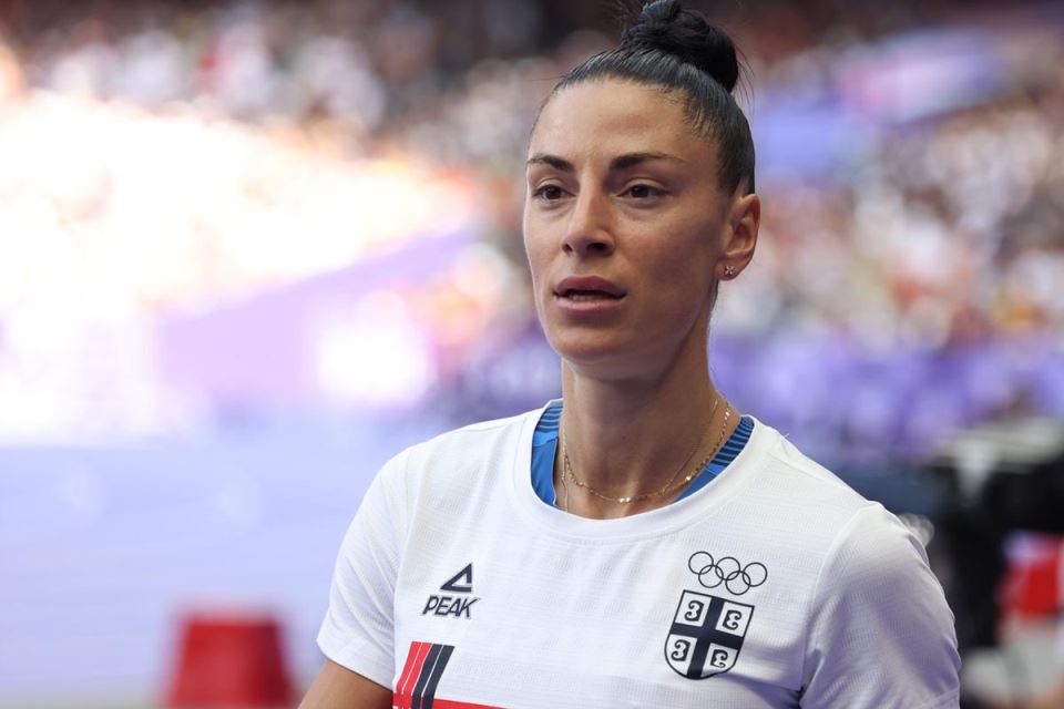 Ivana Španović učestvuje na mitingu u Beogradu