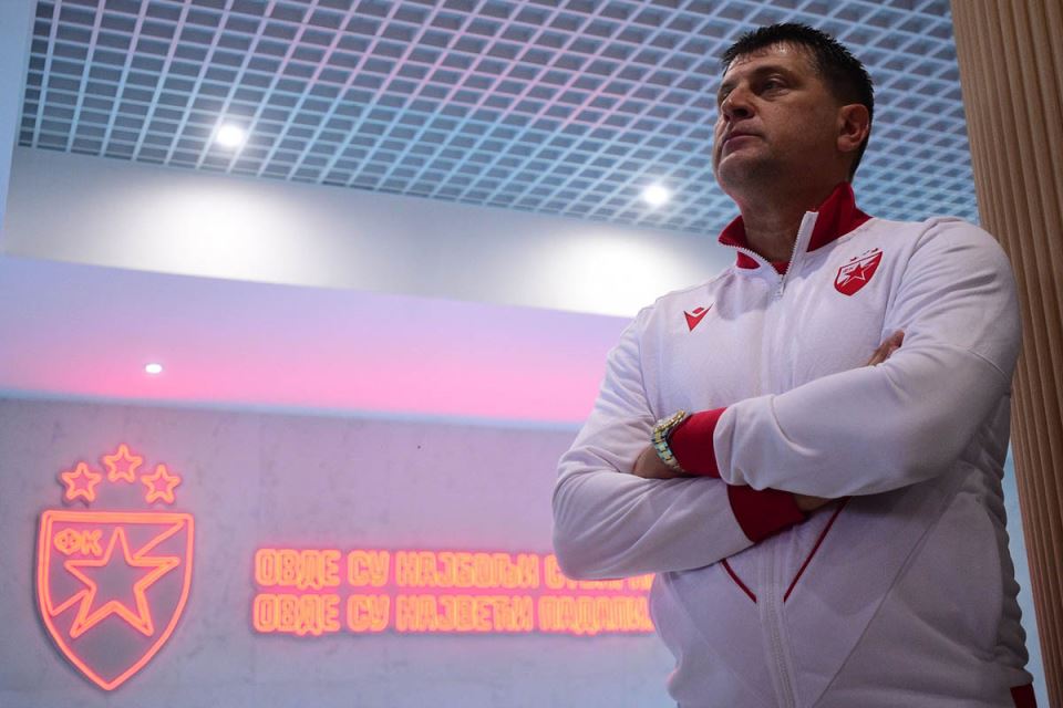 Crvena Zvezda Mediko (1).jpg