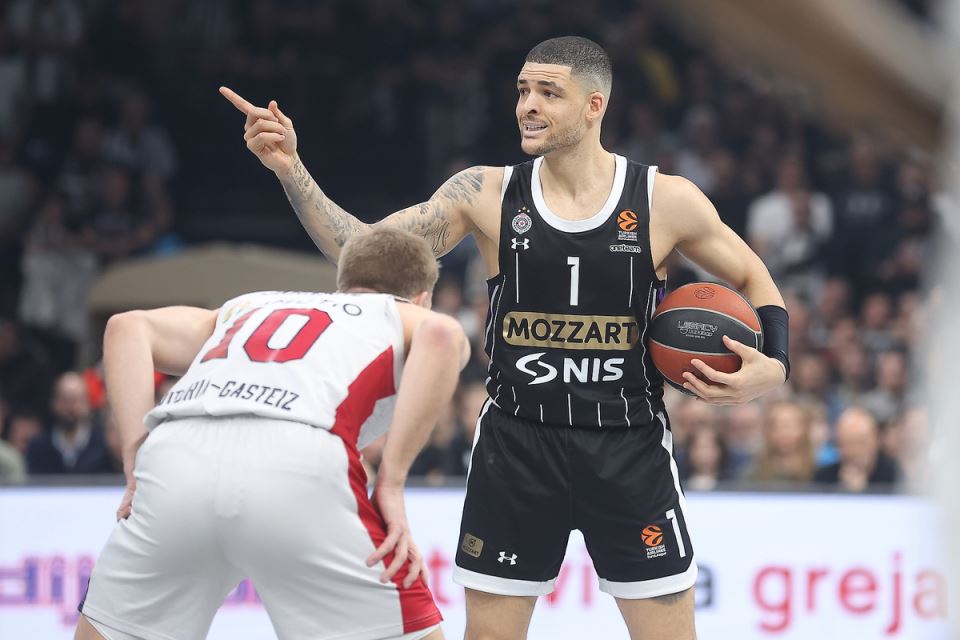 KK Crvena zvezda i KK Partizan projekcije za plej-of Evrolige