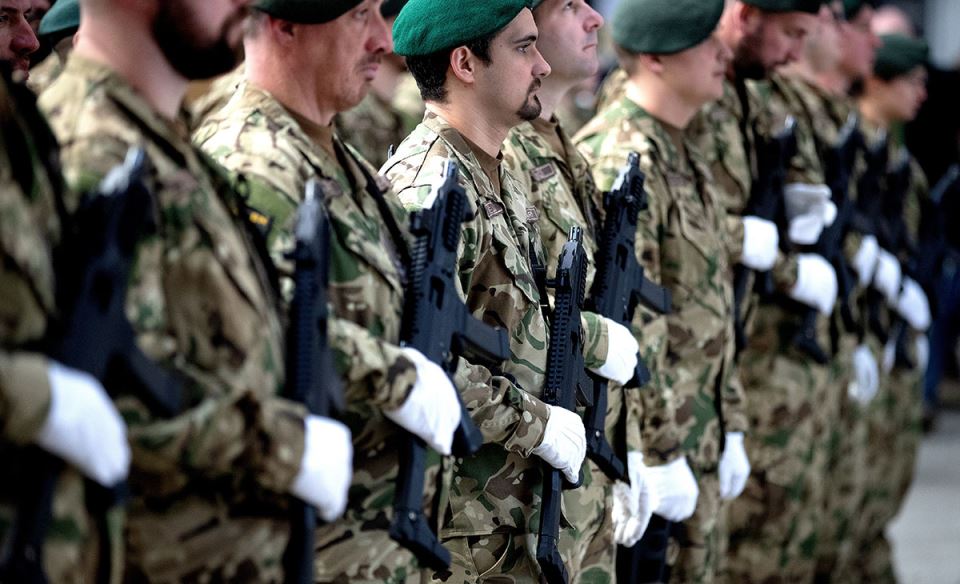 Vojska EUFOR (1).jpg