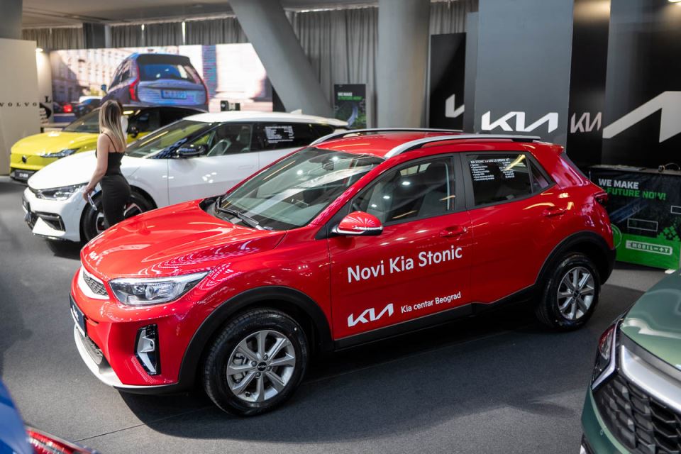 Kia Stonic (2).jpg