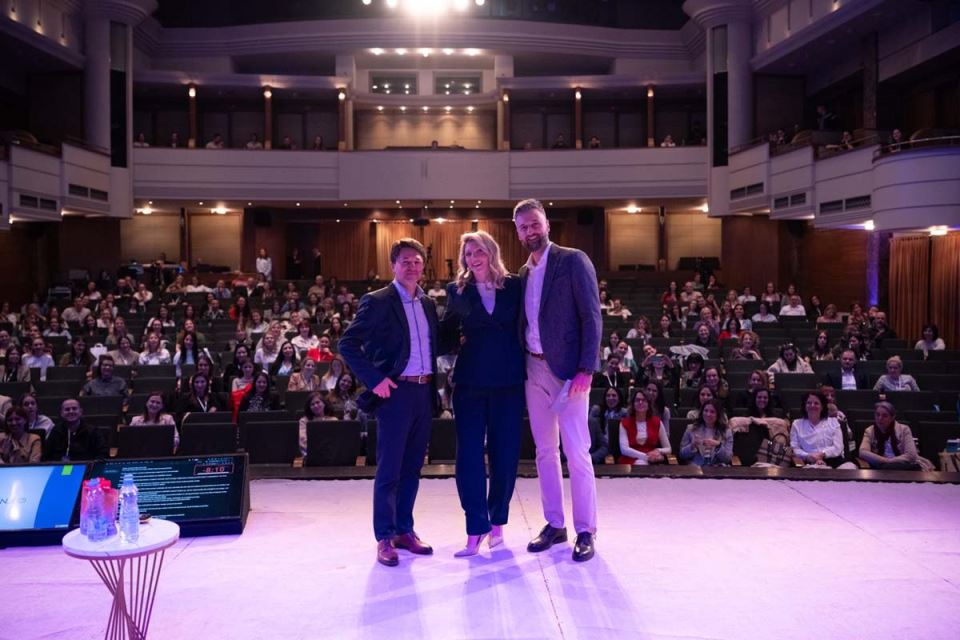 Profimama 2025 Large.jpg