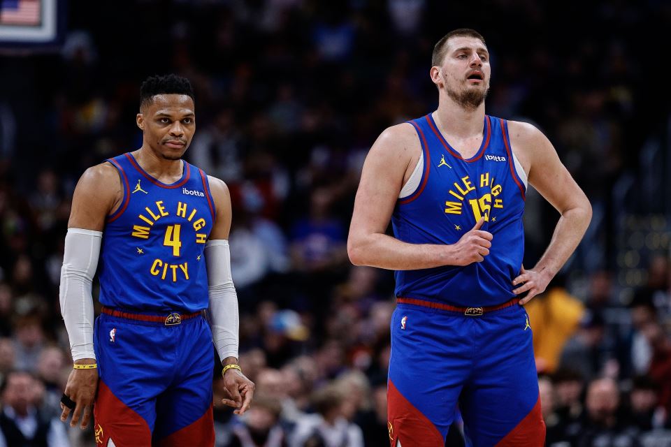 Nikola Jokić i Rasel Vestbruk vodili Denver do pobede nad Klipersima