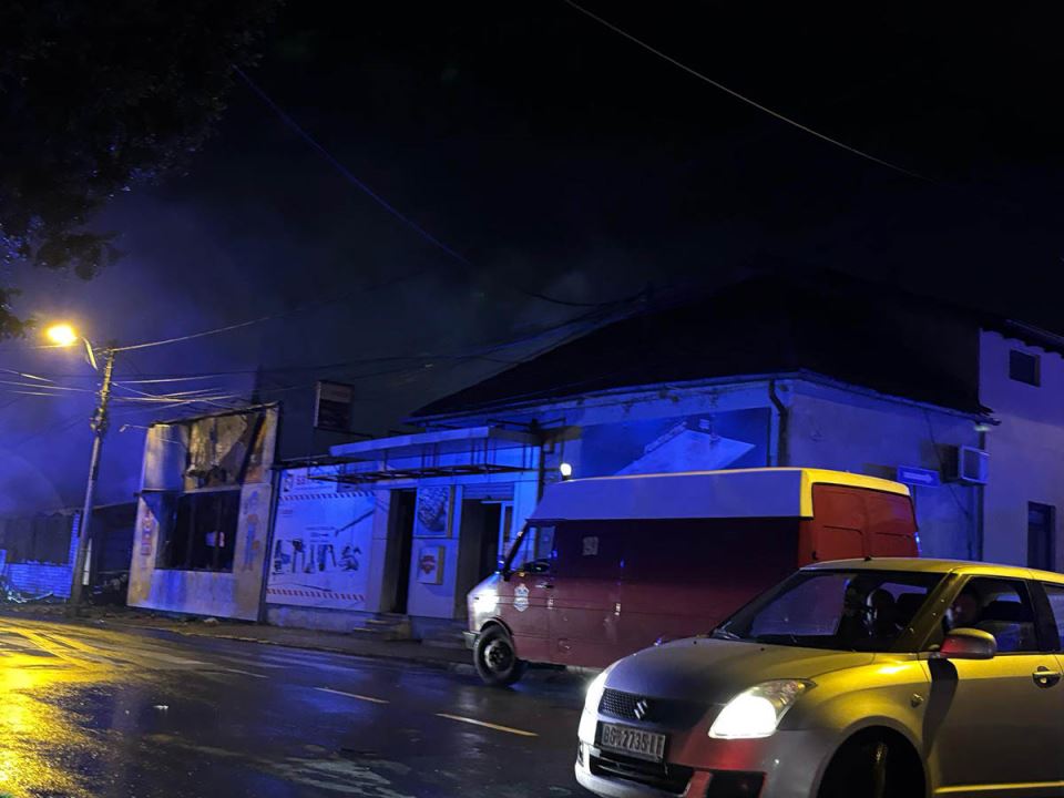požar na Tošinom bunaru (2).jpg