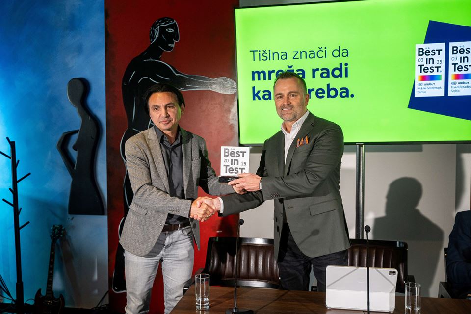 Mike Michel i Hakan Ekmen uručenje Umlaut nagrade.jpg