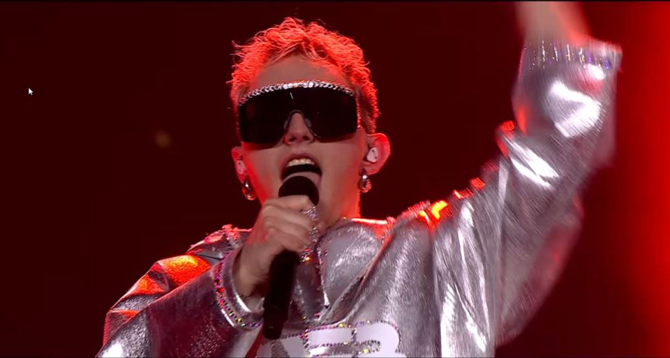 Island Evrovizija (2) copy.jpg