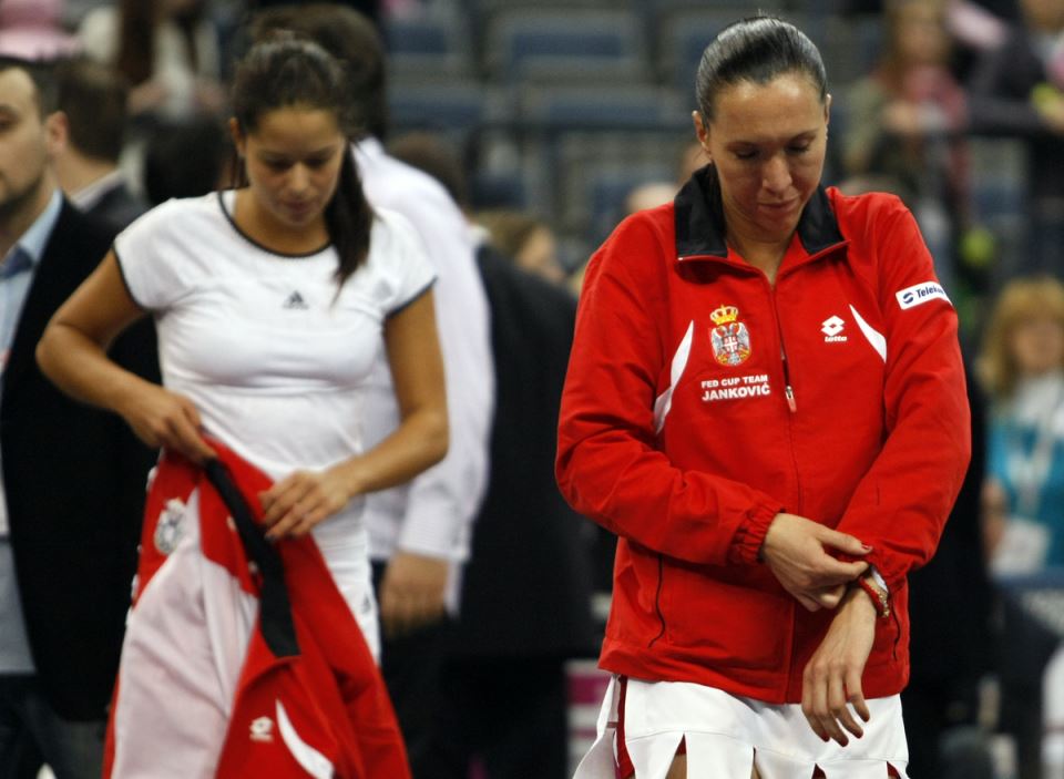 Ana Ivanović i Jelena Janković u opremi Fed kup reprezentacije Srbije