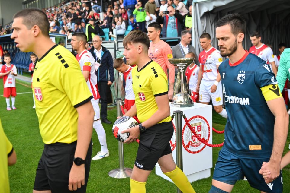 Nemanja Mitić mladi sudija na finalu Kupa Vojvodina - Zvezda