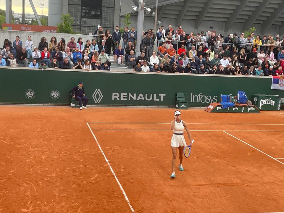 Olga Danilović protiv Lejle Fernandez (2).jpg