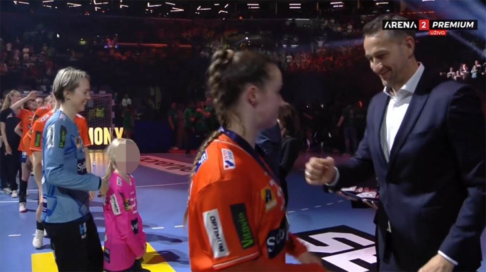 Atina Lunde Trajković  (2).jpg