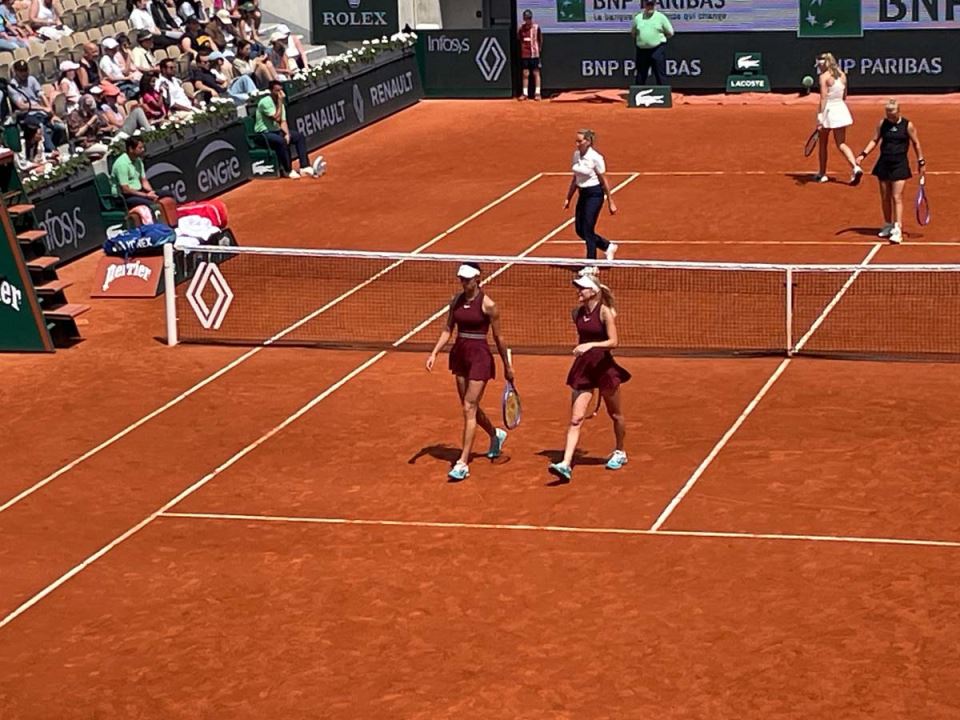 Olga Danilović i Anastasija Potapova protiv Andrejeve i Šnajder 1.jpg