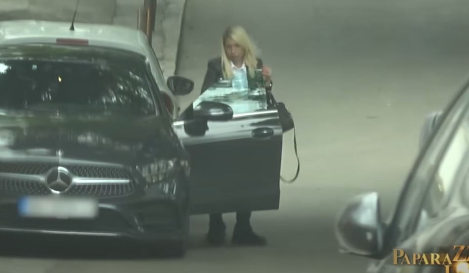 Jovana Jeremić auto mercedes novi stan