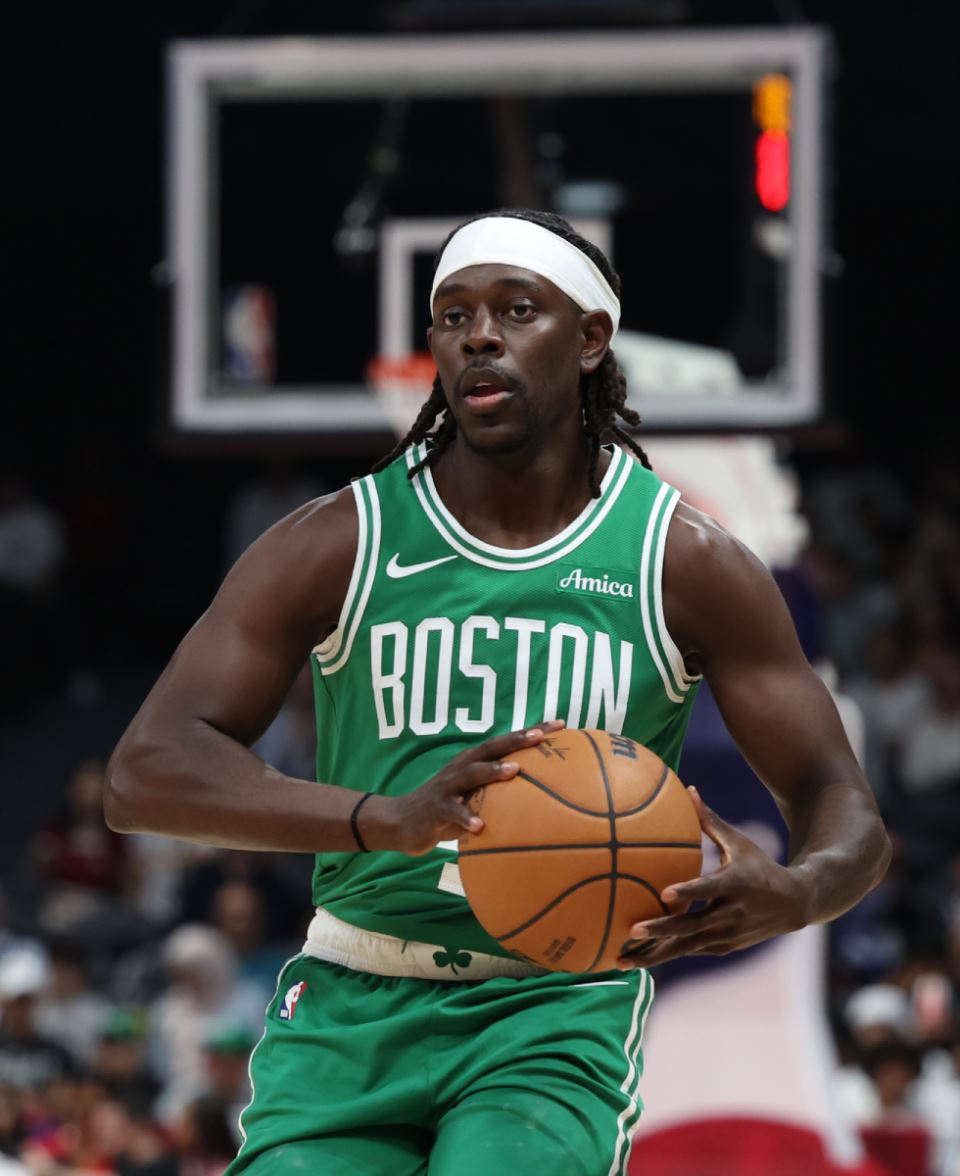 Džru Holidej na utakmici Bostona u Abu Dabiju