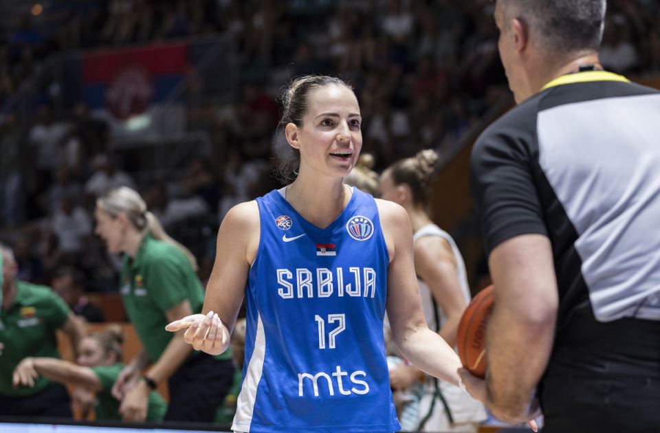 košarka srbija italija ž (7).jpg