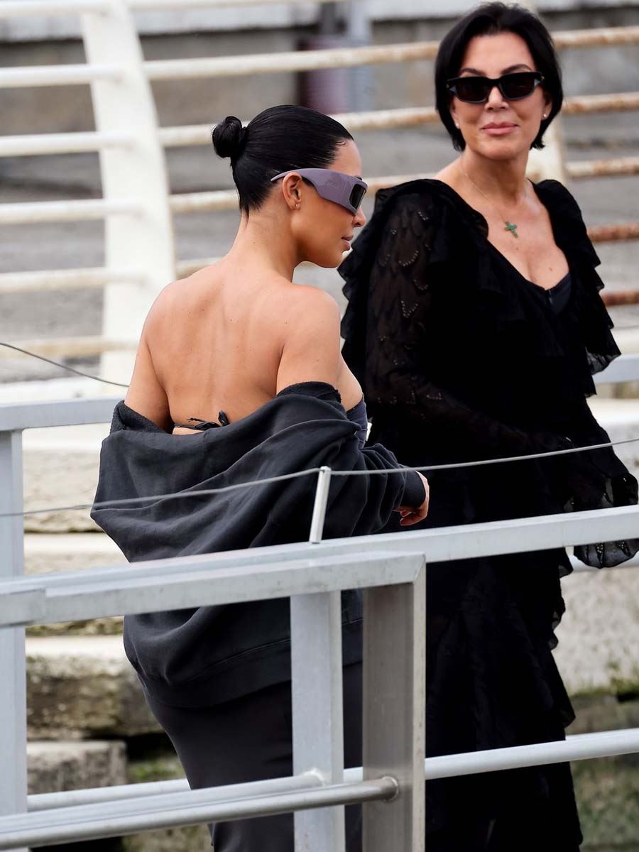 Kim Kardašijan Kris Džener Kloe Kardašijan 3.jpg